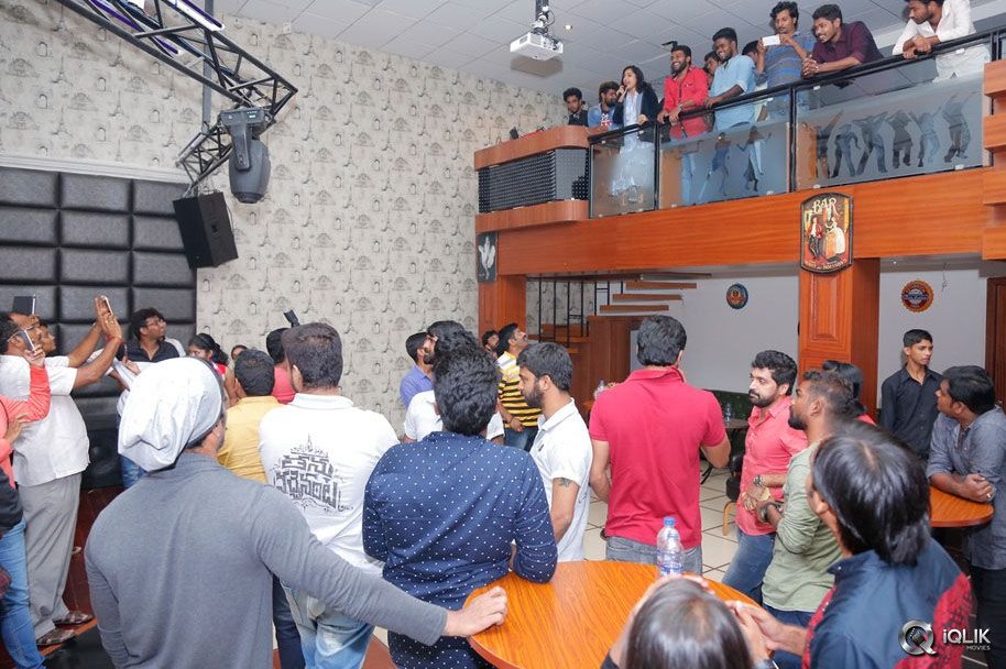 Tanu-Vachenanta-Movie-Promotions-At-Club-Cuba-Libre